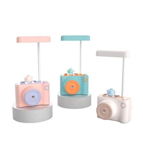 چراغ مطالعه رومیزی چند کاره همراه با مداد تراش طرح دوربین عکاسی